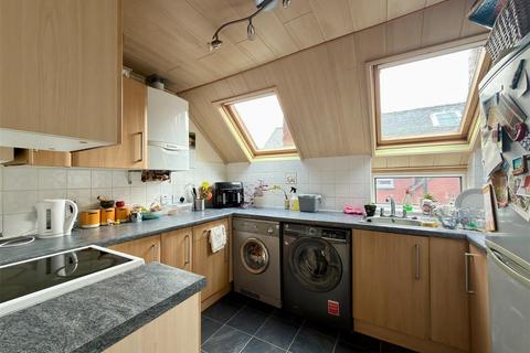 2 bedroom flat for sale, Norwood Road, Stretford