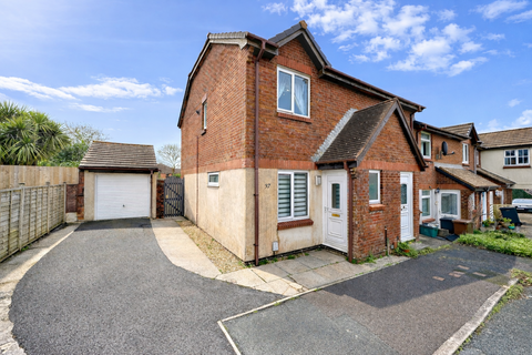 2 bedroom end of terrace house for sale - Woodend Road, Plymouth PL6