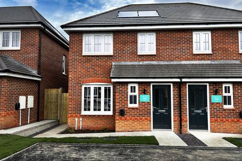 3 bedroom semi-detached house to rent, Fielding Drive, Five Oaks, Bicton Heath, Shrewsbury