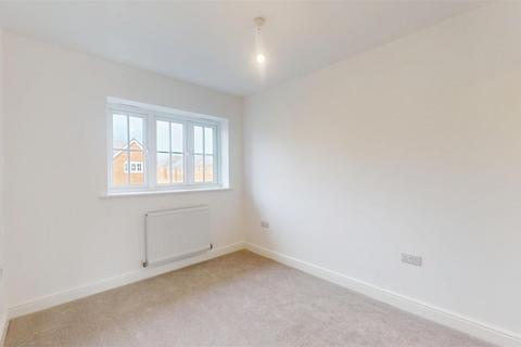 3 bedroom semi-detached house to rent, Fielding Drive, Five Oaks, Bicton Heath, Shrewsbury
