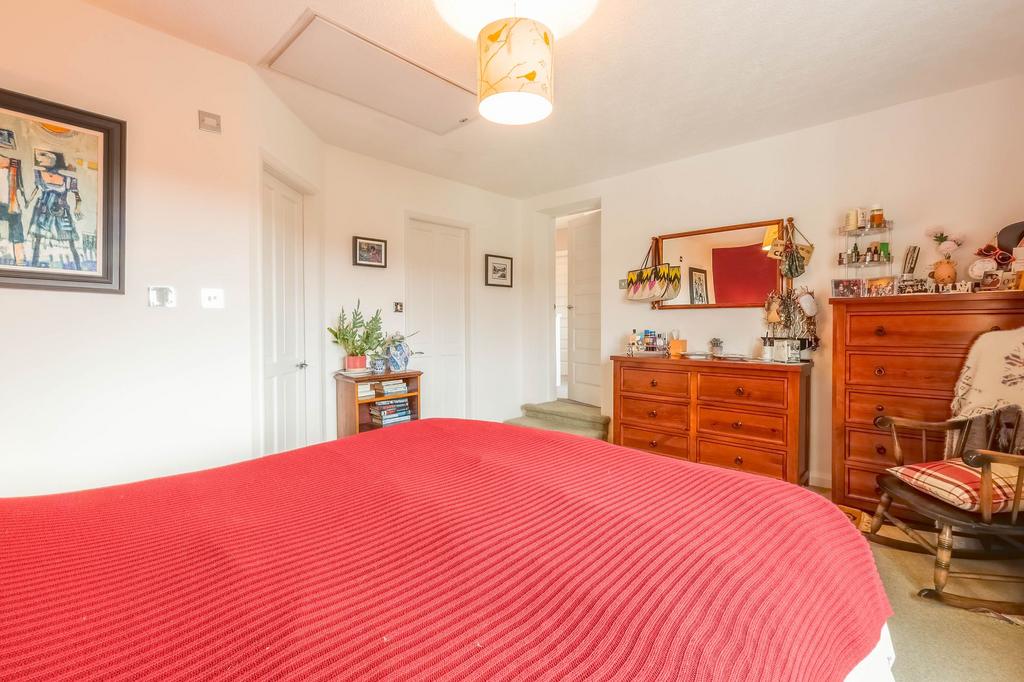 Principal bedroom