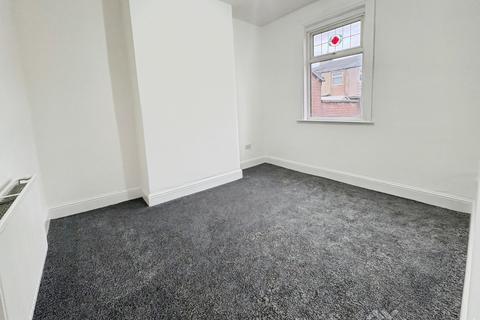 3 bedroom terraced house to rent, Chester Road, Tuebrook, Liverpool