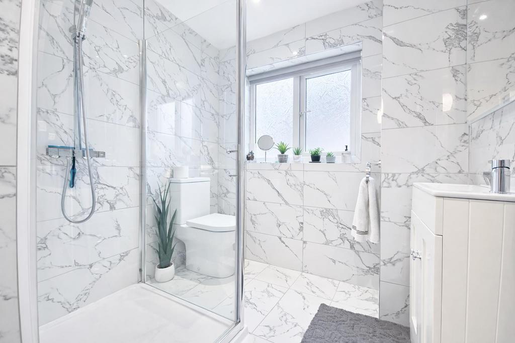 Bathroom 1.png