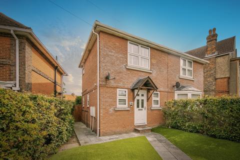 2 bedroom semi-detached house for sale, Kirby Road, Walton On The Naze