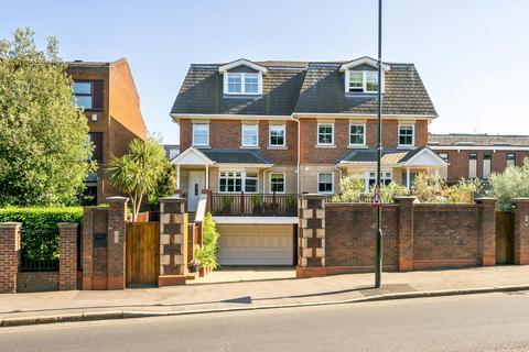 5 bedroom detached house to rent, Wimbledon Hill Road, Wimbledon, London SW19