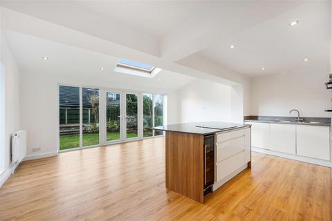 undefined, Whitefield Close, Lymm WA13