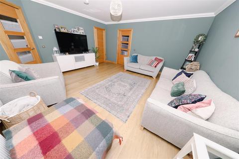 undefined, Middlefield Row, Thornton, Kirkcaldy