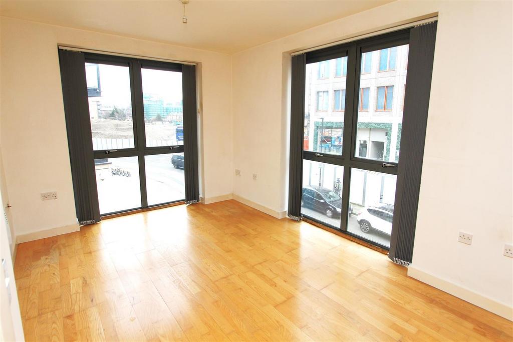 Living Room.JPG