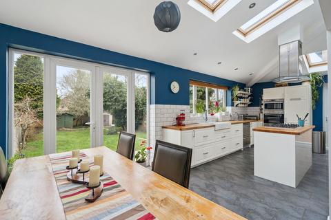 4 bedroom semi-detached house for sale, Baldwins Lane, Croxley Green, Rickmansworth, WD3 3LJ