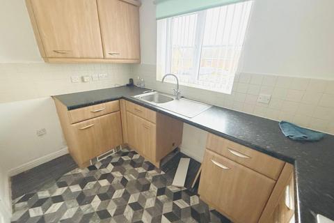 2 bedroom apartment for sale, Pennyfields, Bolton-Upon-Dearne, Rotherham