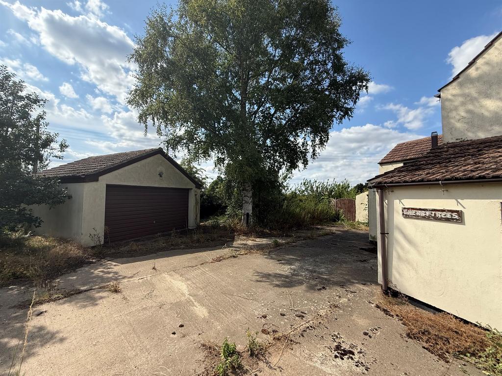 Double Garage