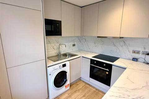 2 bedroom flat to rent, Clarence Road, Harborne, Birmingham, B17