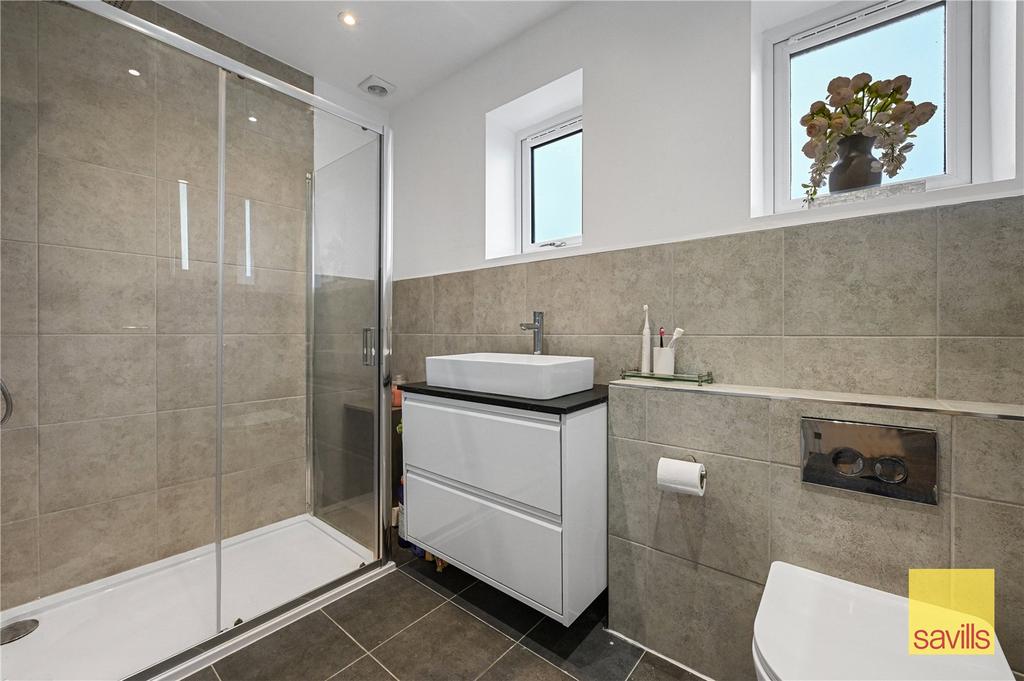 En Suite Shower Room