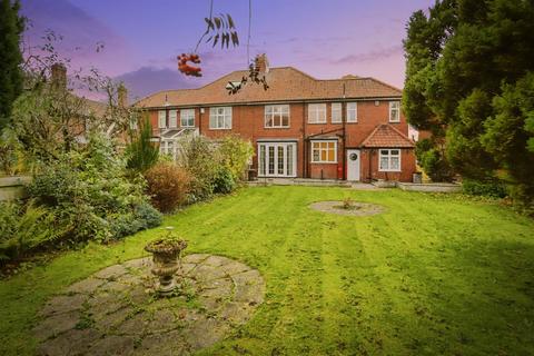 4 bedroom semi-detached house for sale, Boroughbridge Road, York
