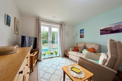 1 bedroom flat for sale, High Street, Huntingdon