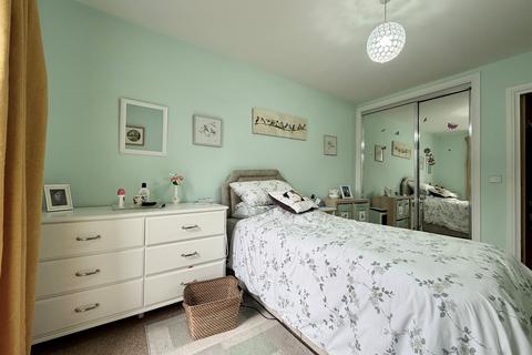 1 bedroom flat for sale, High Street, Huntingdon