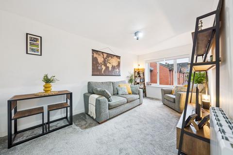 1 bedroom flat for sale, 45 Holmlea Road, Flat 3/2, Cathcart, Glasgow, G44 4BL