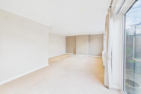 undefined, Birch Close, Biggleswade SG18