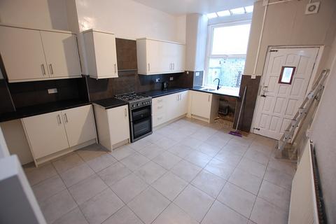 2 bedroom terraced house to rent, Beauchamp Street, Greater Manchester OL6