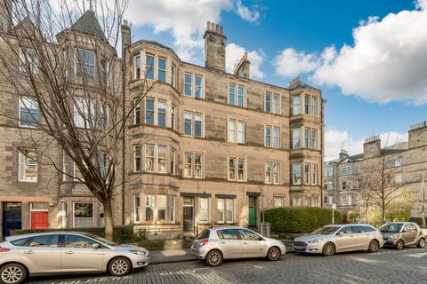 76/1 Warrender Park Road, Marchmont, Edinburgh EH9 1EX