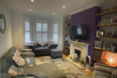 3 bedroom semi-detached house for sale, St. Leonards Road, Hythe, Kent