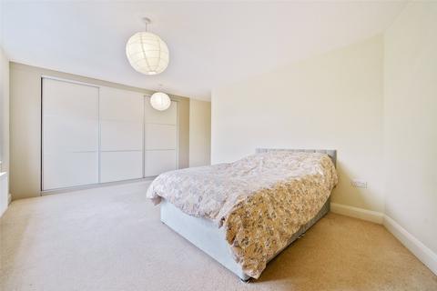 2 bedroom apartment for sale, Milton Road, Berkshire RG40