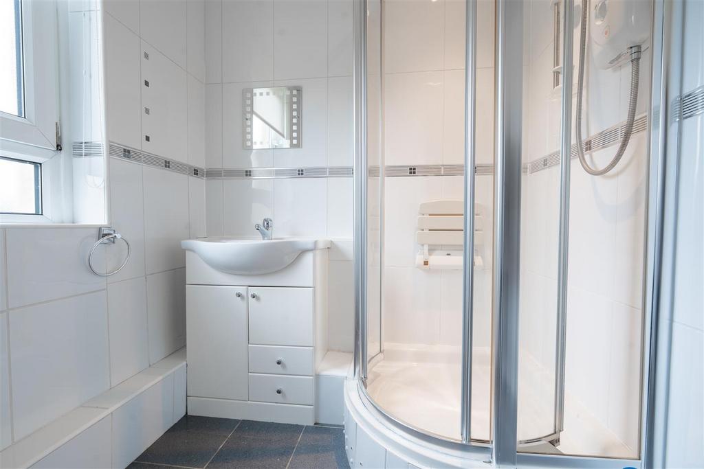 Bathroom-1.jpg