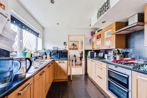 4 bedroom semi-detached house for sale, Locksgreen Crescent, Swindon
