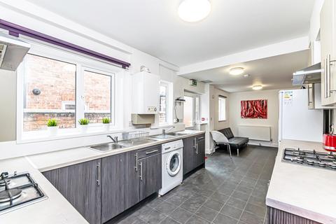 1 bedroom in a house share to rent, Garden Lane, Chester