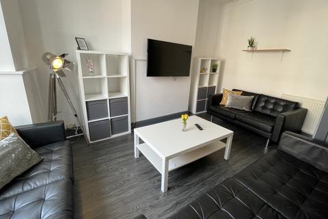 1 bedroom in a house share to rent, Chichester Street, Chester