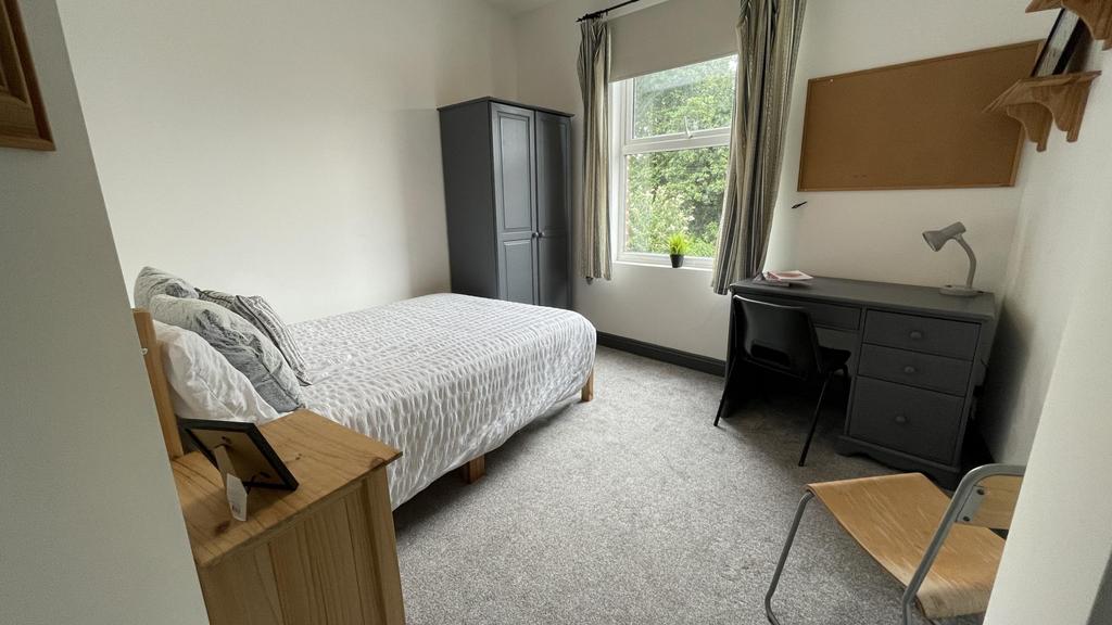 Bedroom 6