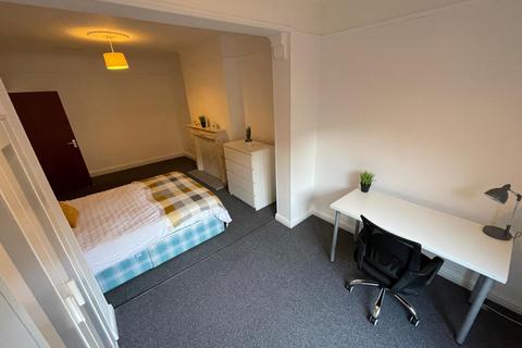 1 bedroom in a house share to rent, Walpole Street, Chester