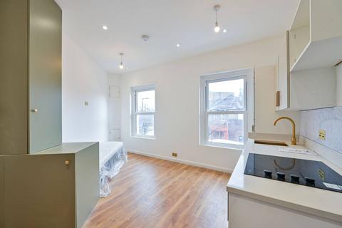 2 bedroom flat for sale, Melbourne Grove, Southwark, London, SE22