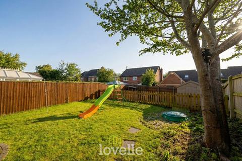 4 bedroom detached house for sale, Wyndham Road, New Waltham DN36