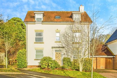 5 bedroom detached house for sale, Trubwick Avenue, Haywards Heath