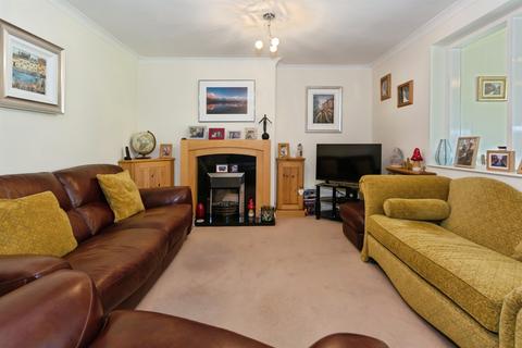 3 bedroom terraced house for sale, Nethercote Gardens, Shirley, Solihull