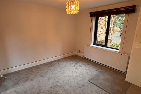 1 bedroom flat to rent, Shaldon Road, Coombeinteignhead, TQ12