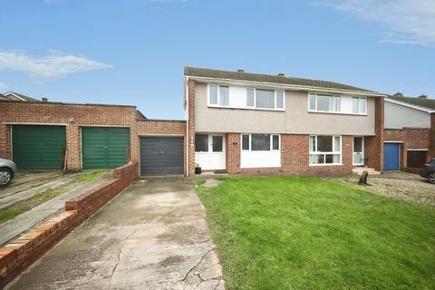3 bedroom semi-detached house for sale, Farm View, Taunton