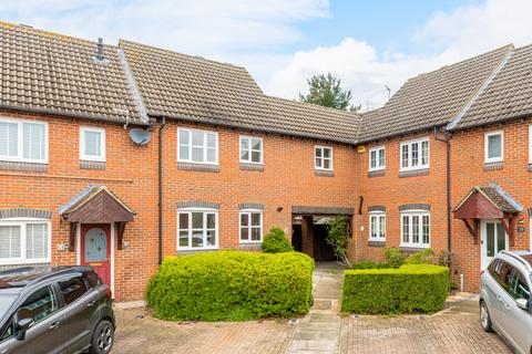 undefined, Avenue Road, Buckingham MK18