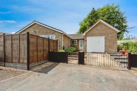 4 bedroom detached bungalow for sale, Woodlands Rise, BRANDON