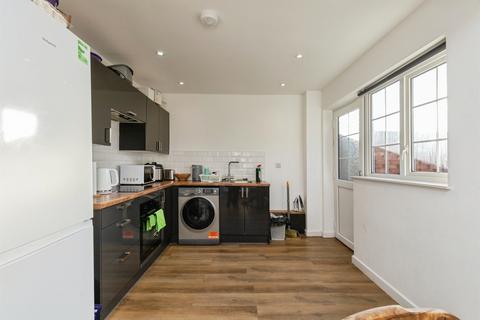 3 bedroom end of terrace house for sale, Celestine Road, Yate, Bristol