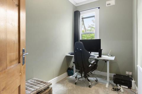 2 bedroom flat for sale, Hindes Road, Harrow