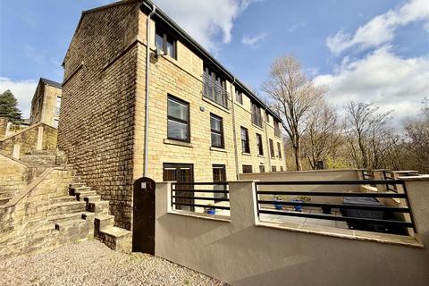 4 bedroom townhouse for sale, Lower Sunny Bank Court, Meltham HD9
