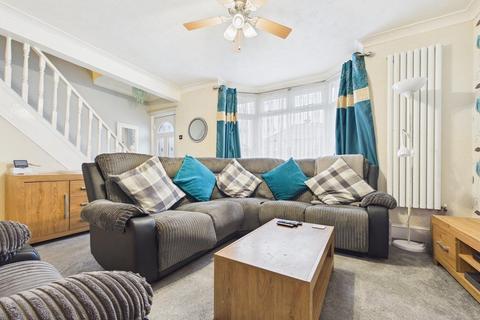3 bedroom semi-detached house for sale, Denzil Avenue, Southampton SO31