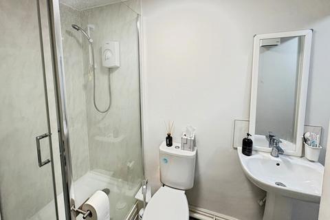 1 bedroom flat for sale, Leen Court, Leen Gate, Nottinghamshire NG7