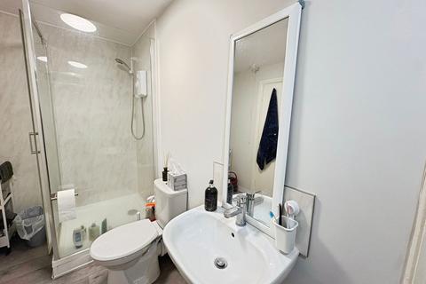 1 bedroom flat for sale, Leen Court, Leen Gate, Nottinghamshire NG7