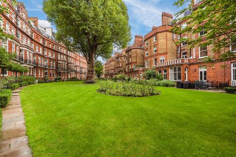 2 bedroom apartment to rent, Egerton Gardens, Chelsea, SW3