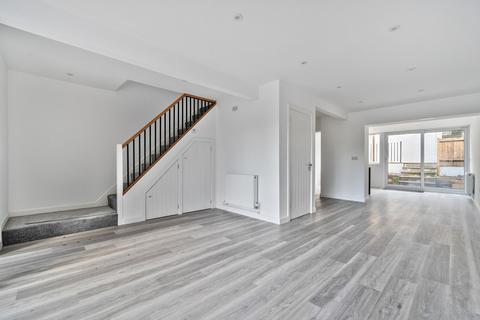 3 bedroom terraced house for sale, Red Lion Lane, Farnham, GU9