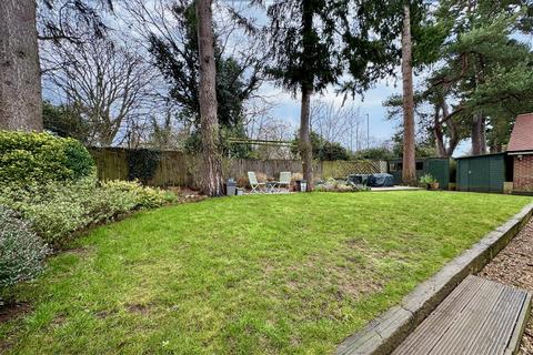 4 bedroom detached house for sale, Milford