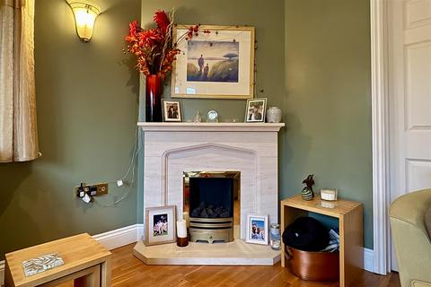 4 bedroom detached house for sale, Milford